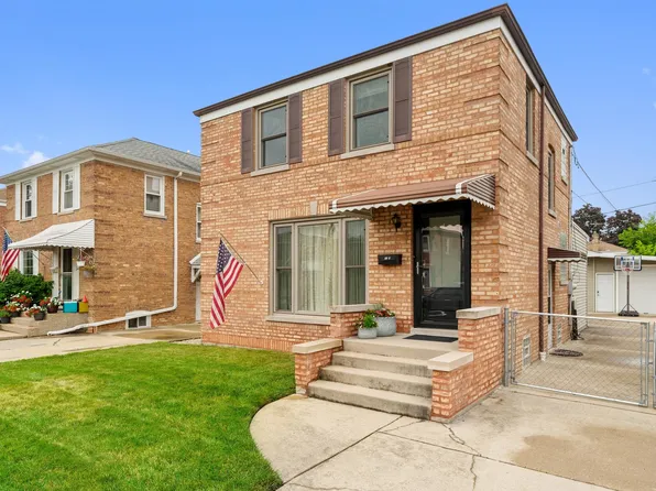 5550 N Osceola Ave, Chicago, IL 60656