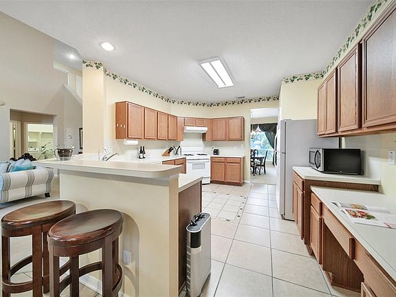 5th image of 15314 Southern Breeze Ct