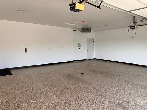 5th image of 4715 Maltby St