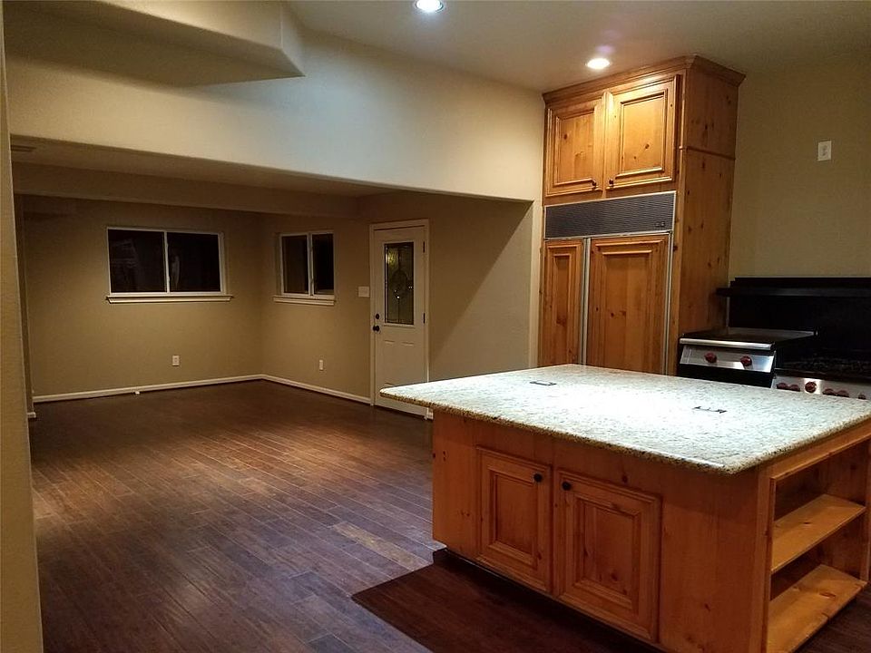 1st image of 4722 Sylvia Ln #89A