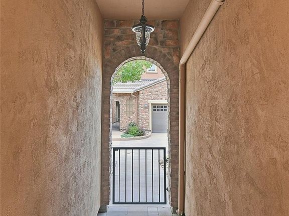 4th image of 9218 Viaggio Way