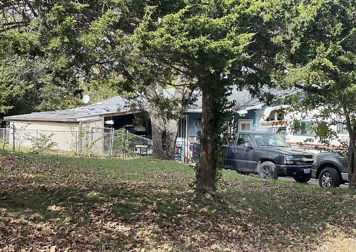 2nd image of 3800 E Point Dr