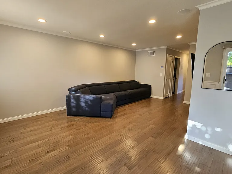 5380 Lake Lindero Dr — Photo 7