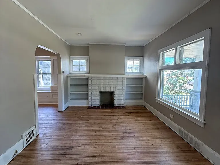 13826 Melzer Ave — Photo 2