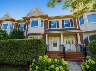 8535 Forestview Ln N #53, Osseo, MN 55369