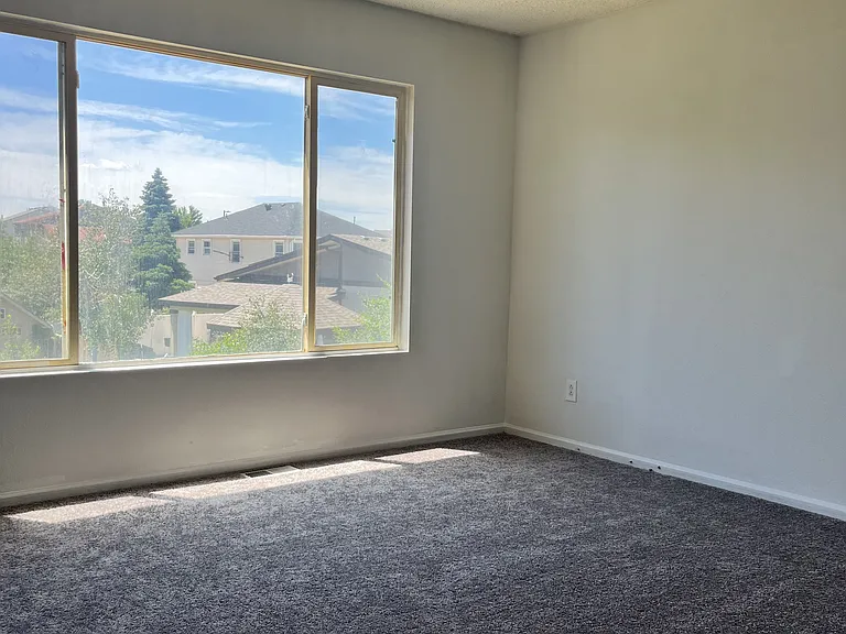 14580 E 53rd Ave — Photo 8