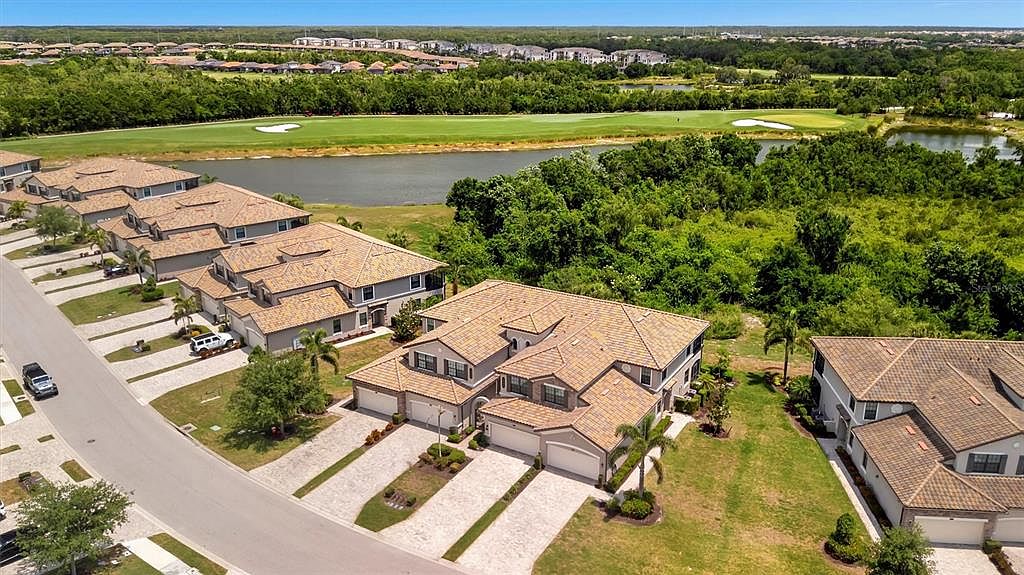 5843 Wake Forest Run UNIT 104