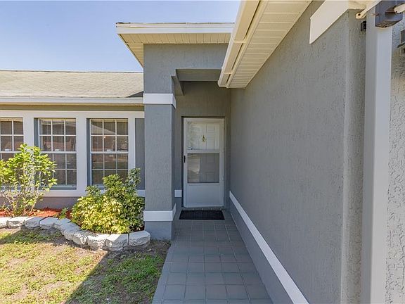 3rd image of 10339 Lecon Branch Ct