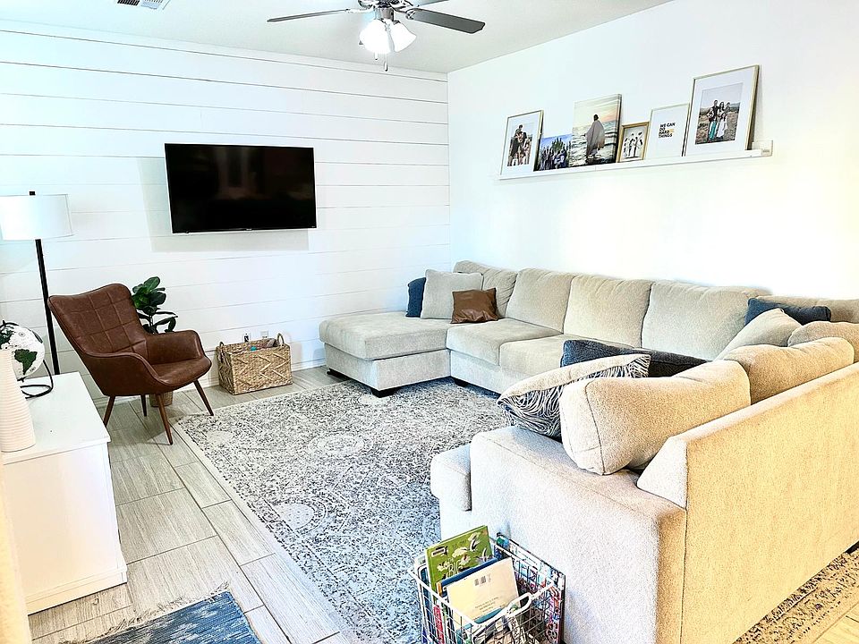 1st image of 3733 Loma Cortez Dr