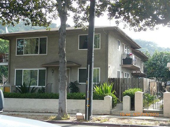 4th image of 1101 San Andres St