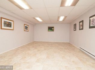 1029 Hook Rd, Westminster, MD 21157