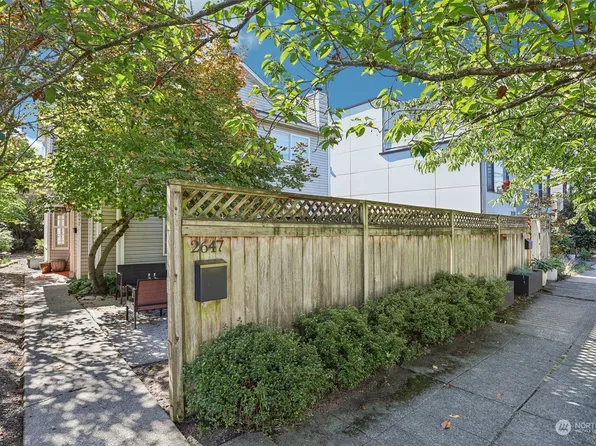 2647 NW 64th Street, Seattle, WA 98107