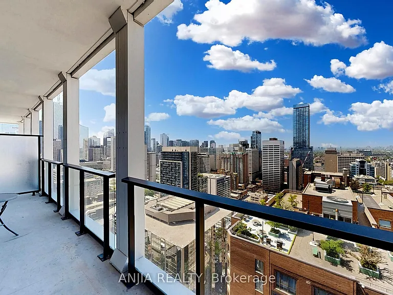 20 Edward St #2711 — Photo 26