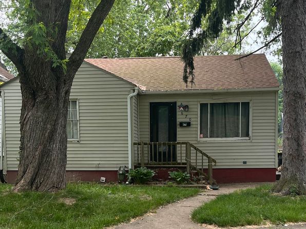 670 Schaum Ave