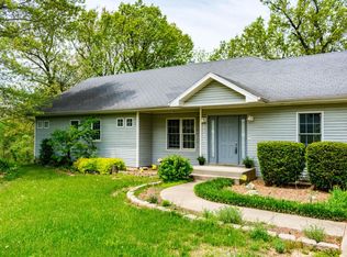 2153 E Valley Water Mill Rd, Springfield, MO 65803