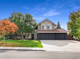 1262 Via Vista Dr, Riverside, CA 92506