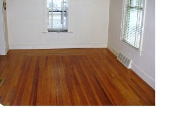 3rd image of 94 Hill Ave