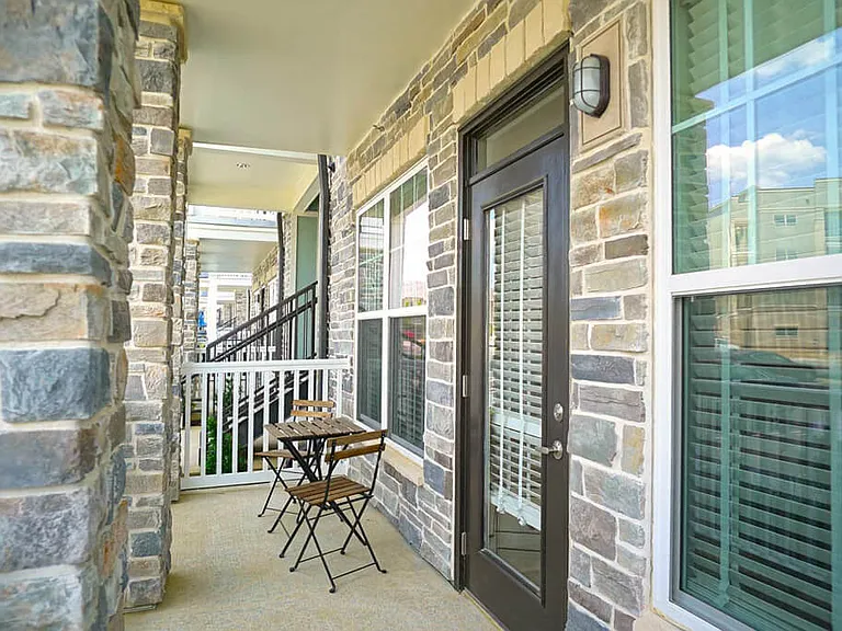 Avia Luxury Apartments — Photo 17