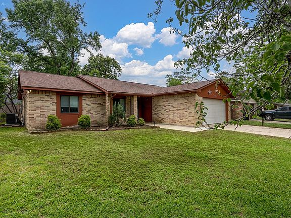 3rd image of 5018 Fitzwater Dr