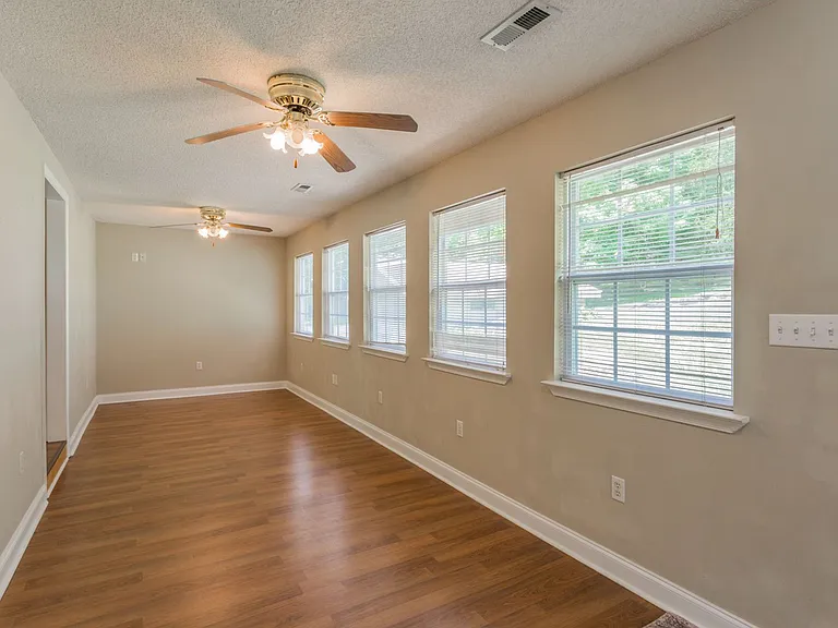21959 River Canyon Rd — Photo 17