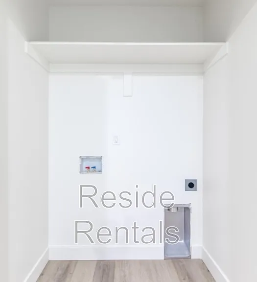 35 N Gateway Dr #2 — Photo 6