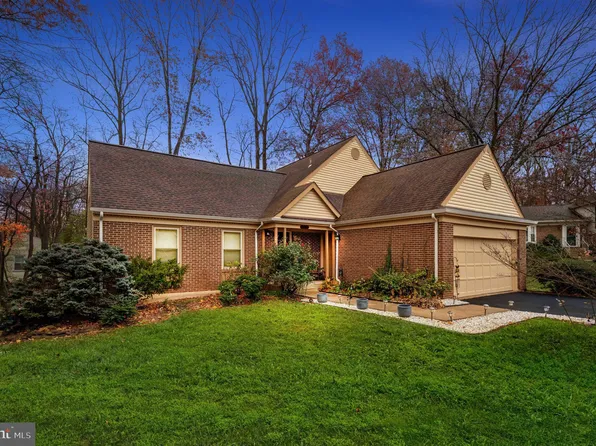 9100 Paloma Ln, Springfield, VA 22153