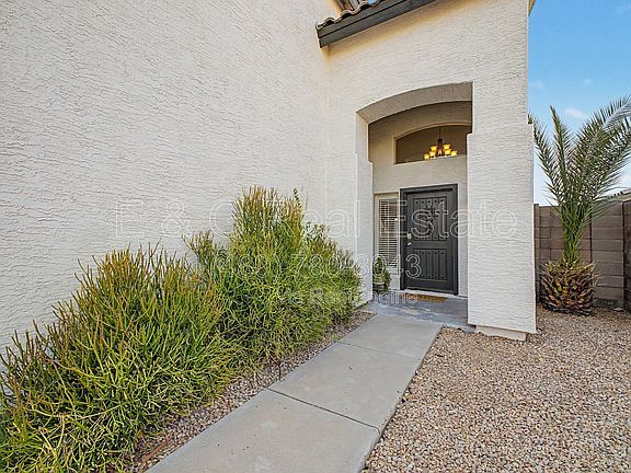 2nd image of 3910 E Rosemonte Dr