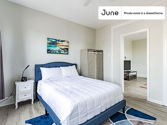 2nd image of 217 Lexington Ave #2-B