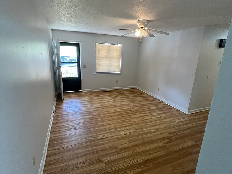 319 Mill Trace Dr #B — Photo 16