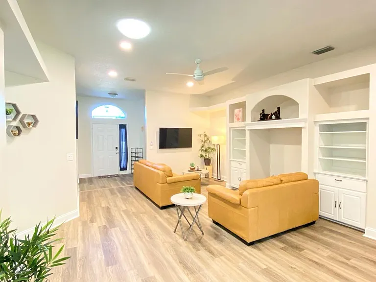 7024 Mauna Loa Blvd — Photo 26