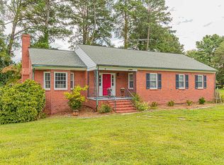 168 Sunset Ln, Warsaw, VA 22572