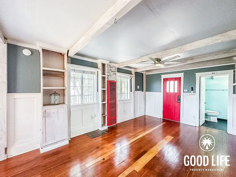 2 bed, 1.5 bath, 822 sqft, $2,800 — Photo 3