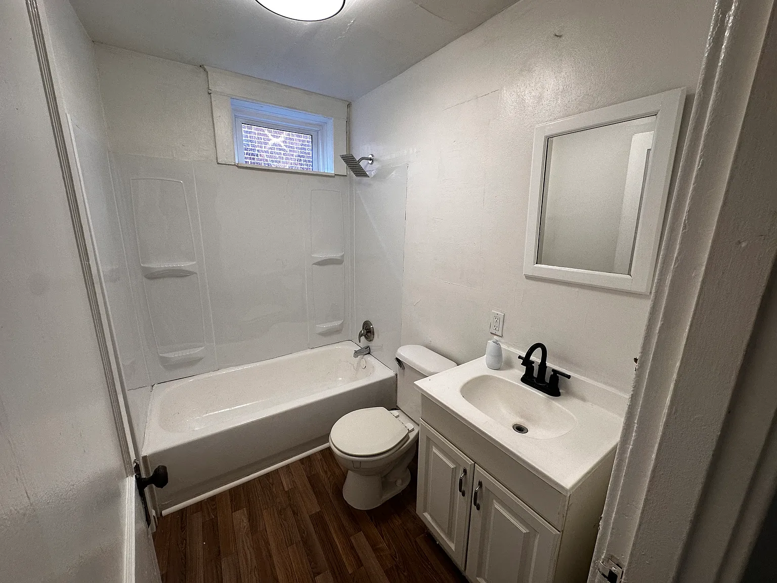 1 bed, $825 — Photo 4