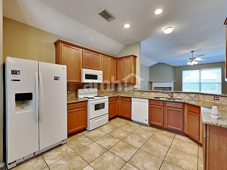 8723 Rollick Dr — Photo 4