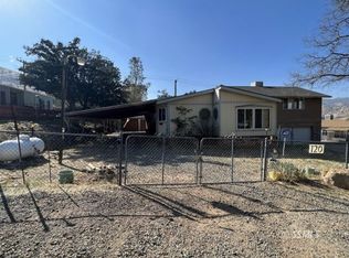 120 Salaine Dr, Bodfish, CA 93205