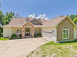 295 Kipling Cir S, Eddyville, KY 42038