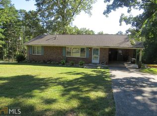 88 Hickory Cir, Toccoa, GA 30577