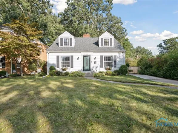 4213 Rugby Dr, Toledo, OH 43614