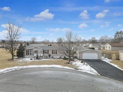 1239 Paul Revere Dr, Walnutport, PA, 18088