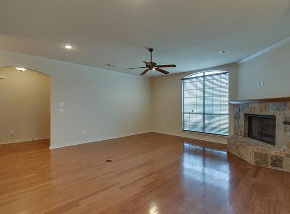 4th image of 7052 Ridge Crest Dr