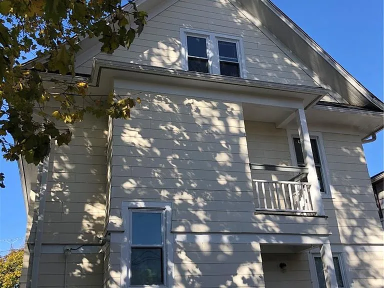35 Circular Ave — Photo 14