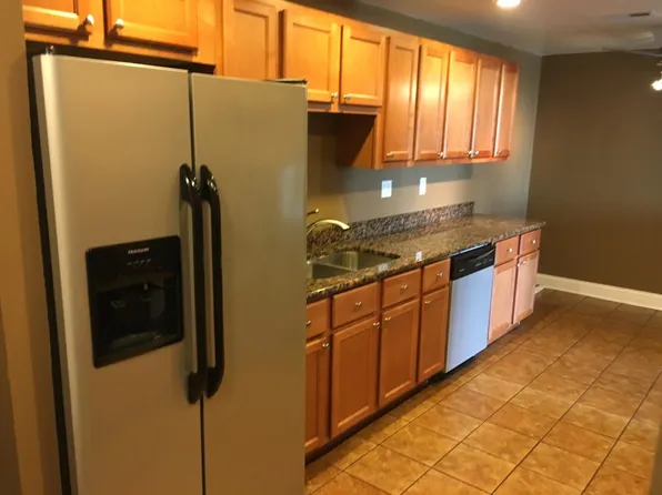 1727 W Crystal Ln Unit 408, Mount Prospect, IL 60056