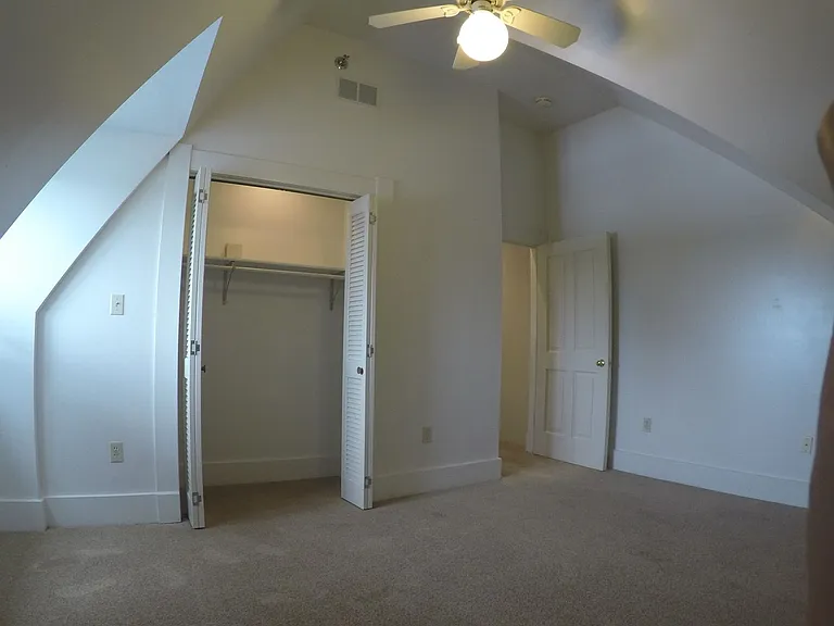 904 South St — Photo 33