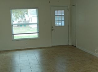 112 S Rhodes St, Mount Dora, FL 32757