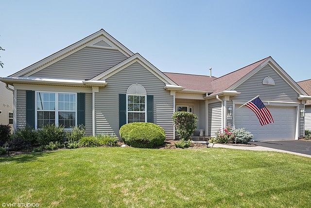 1st image of 12265 Arlington Dr