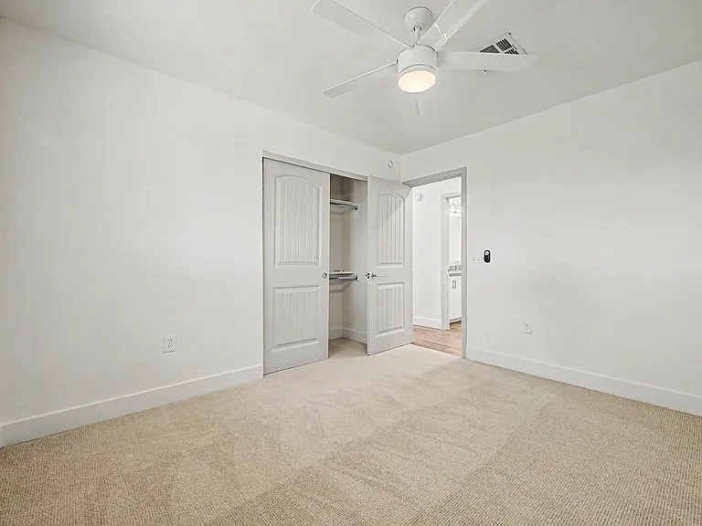 8129 E Oak St — Photo 18