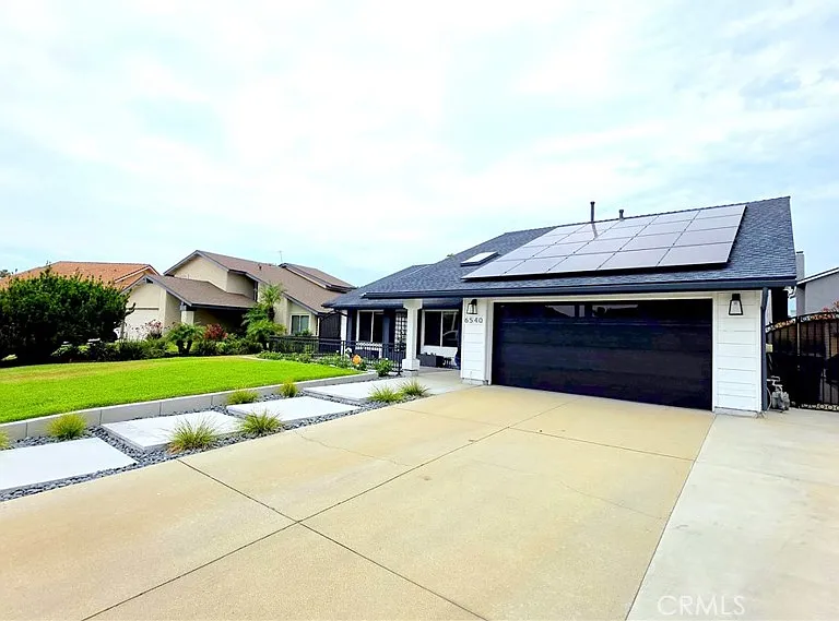 6540 Hayes Ct — Photo 3
