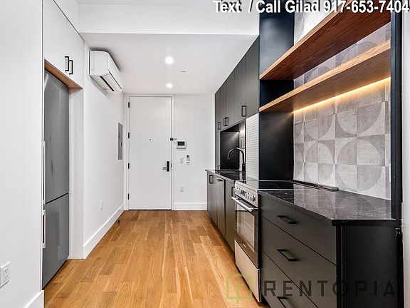 5th image of 1052 Greene Ave #608