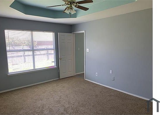 5th image of 8428 Clearbrook Dr