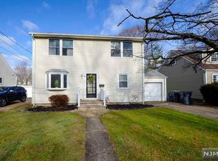 183 New York Ave, Bergenfield, NJ 07621